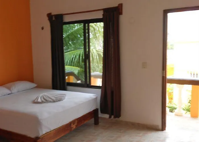 Hotel Malix Pek