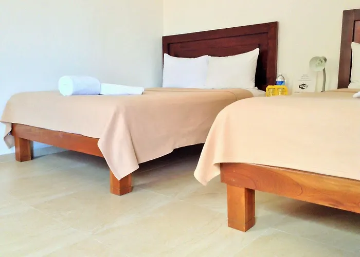 Hotel Malix Pek